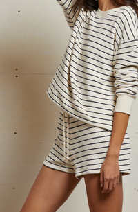 perfectwhitetee Shorts Layla Shorts, Natural/Night Stripe Soho-Boutique