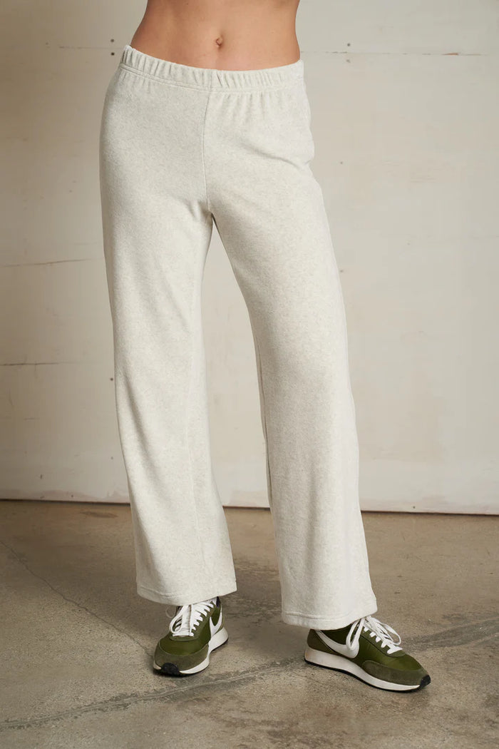 perfectwhitetee Sweatpants Alex Velour Sweatpant, Oatmeal Soho-Boutique