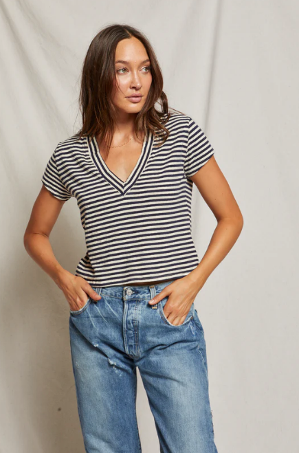 perfectwhitetee T-Shirt Alanis V-Neck, Navy Stripe Soho-Boutique