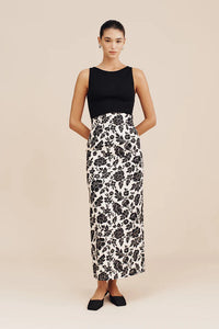 Romeo Column Skirt, Noir Bloom