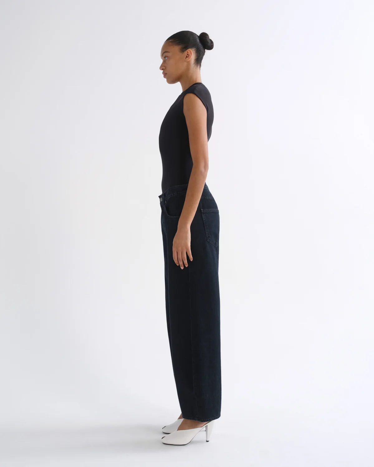 Low Curve Crop Jean, Crushed