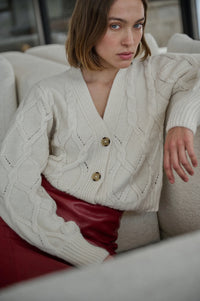 Fara Cardi, Ivory