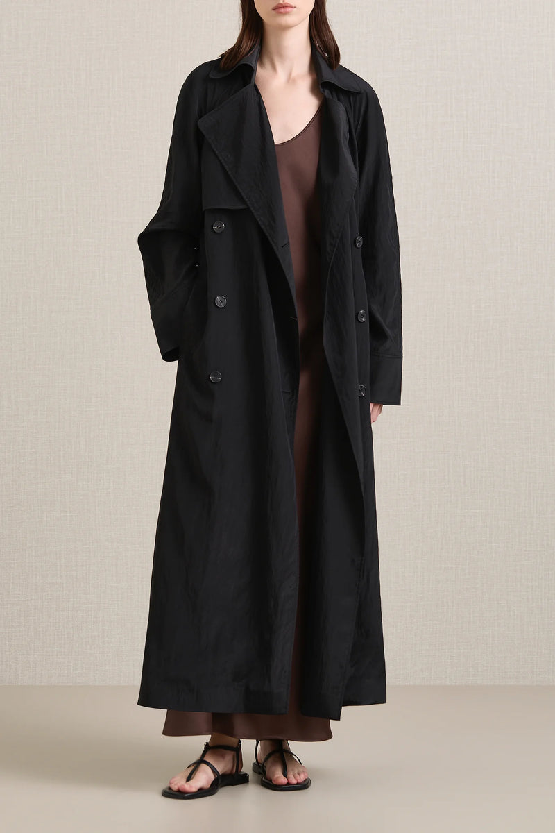 Ives Trench, Black