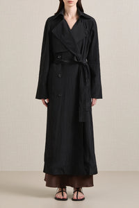 Ives Trench, Black