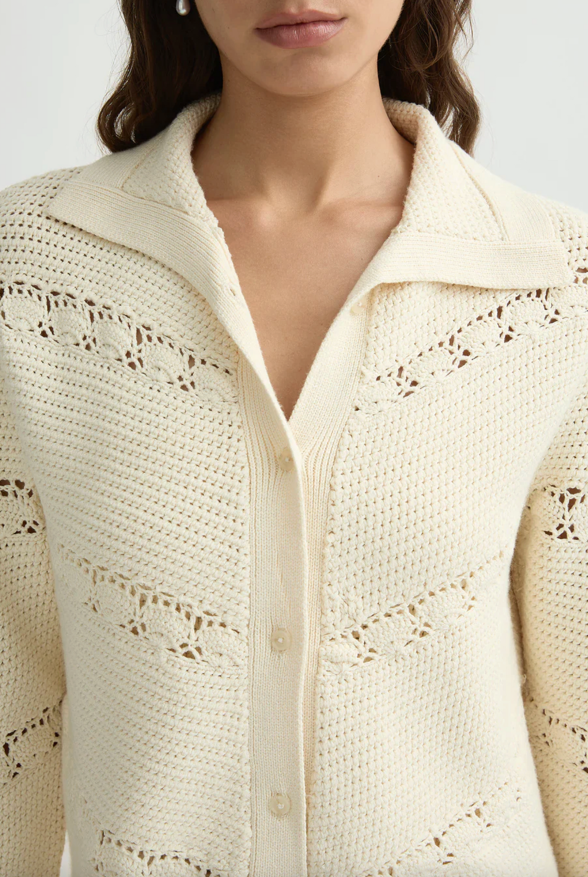 Dylan Cardigan, Pearl