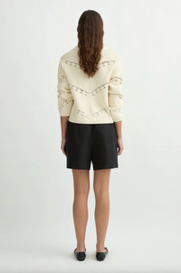 Dylan Cardigan, Pearl