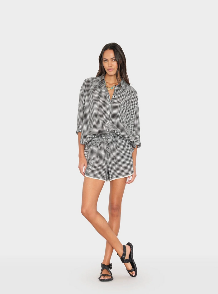 Starla Short, Black Sand