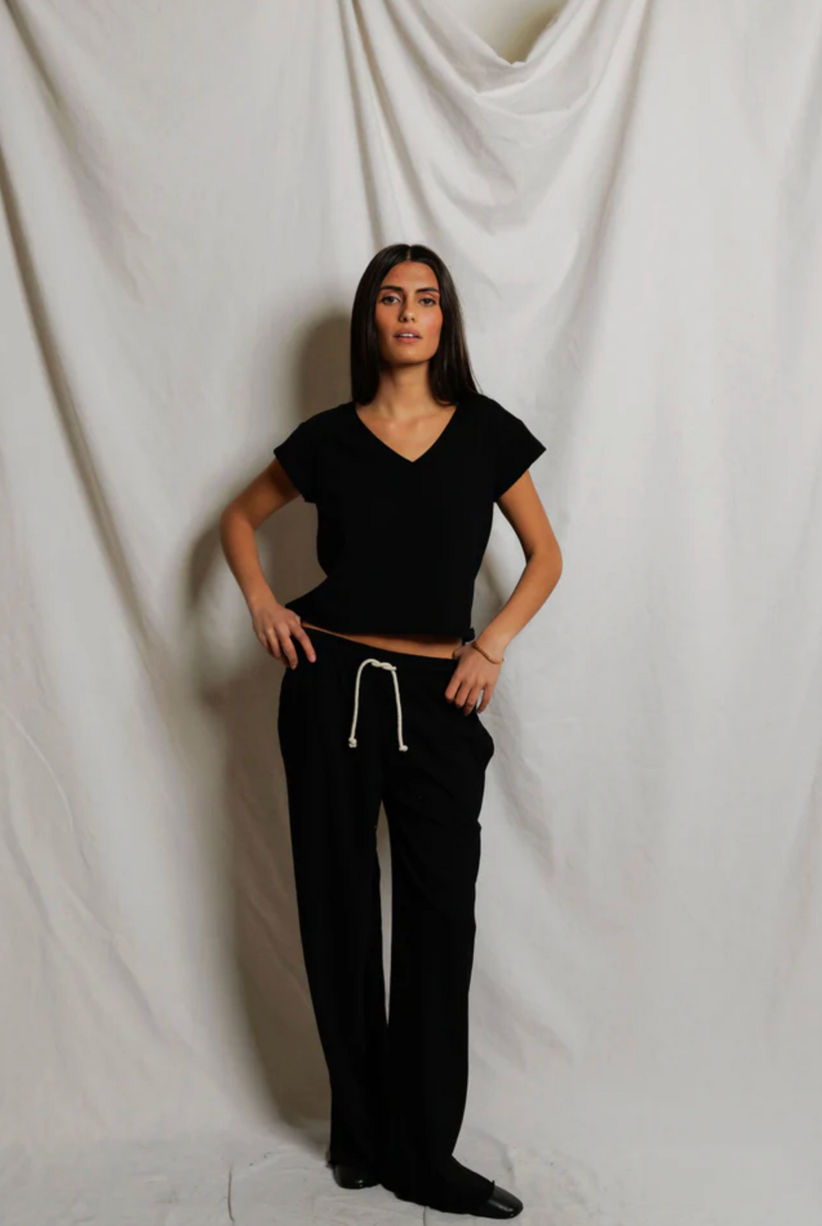 Shakira Pant, True Black