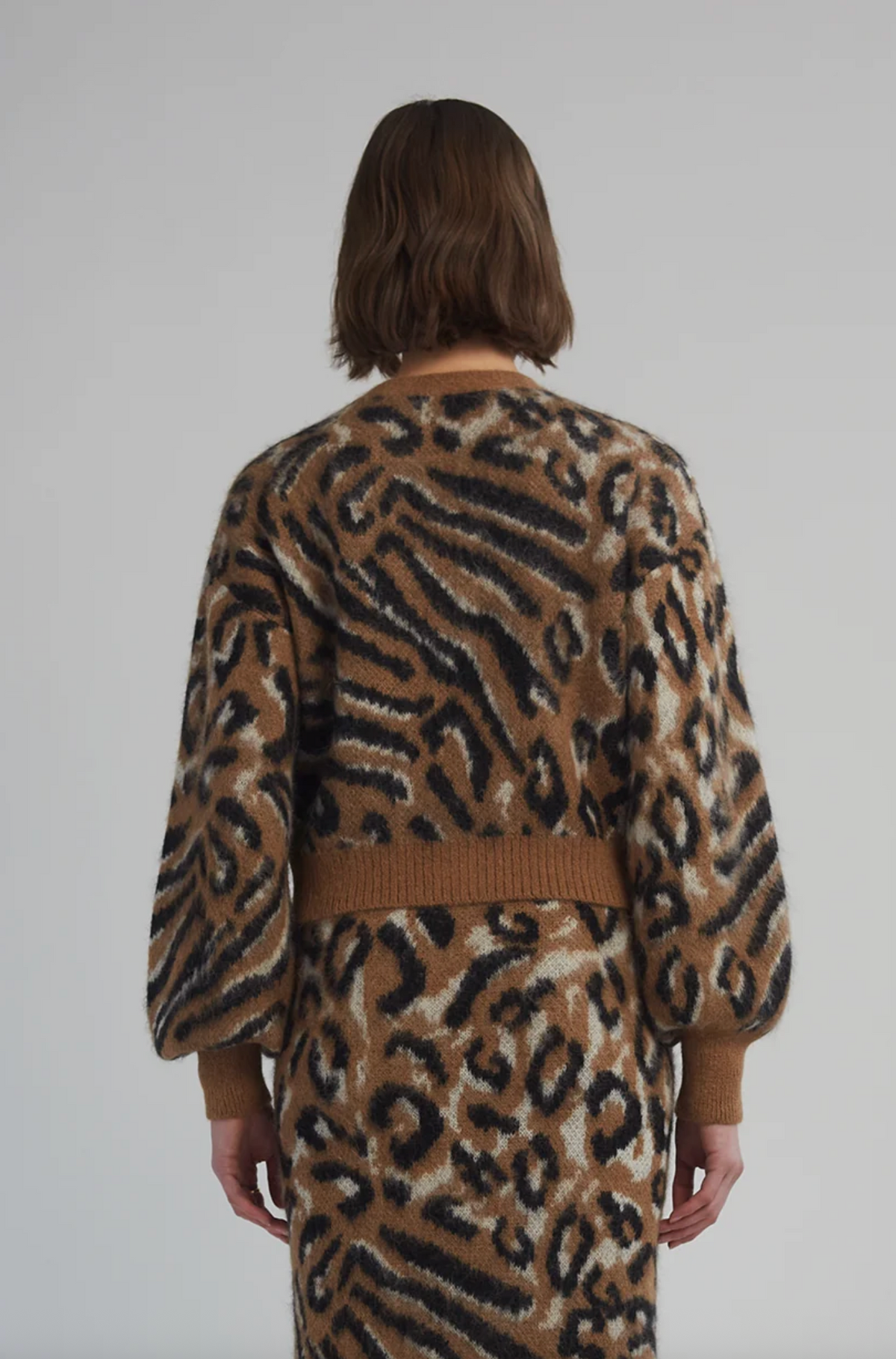 Aviana Cardi, Camel/Black/Ivory Combo