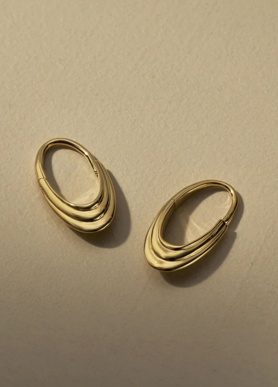 Roscida Ridged Hoops