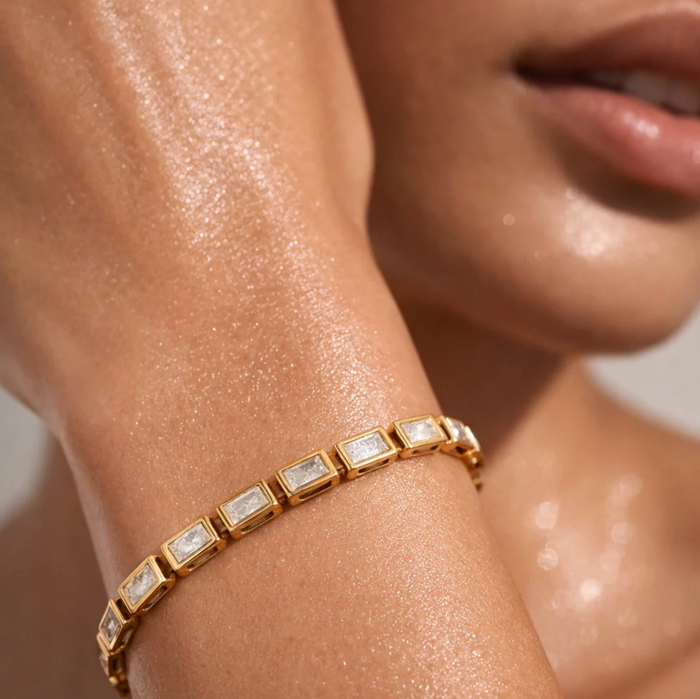ELLIE VAIL Bracelet Monroe Baguette Bezel Tennis Chain Bracelet, Gold Soho-Boutique