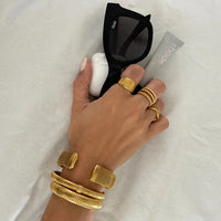 ELLIE VAIL Bracelet Wren Coil Bracelet, Gold Soho-Boutique