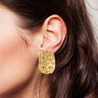 ELLIE VAIL Earrings Adley Hammered Drop Earring, Gold Soho-Boutique