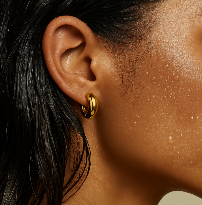 ELLIE VAIL Earrings Auden Huggie Hoop Earring, Gold Soho-Boutique