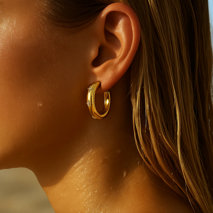 ELLIE VAIL Earrings Darby Sunburst Hoop Earring, Gold Soho-Boutique