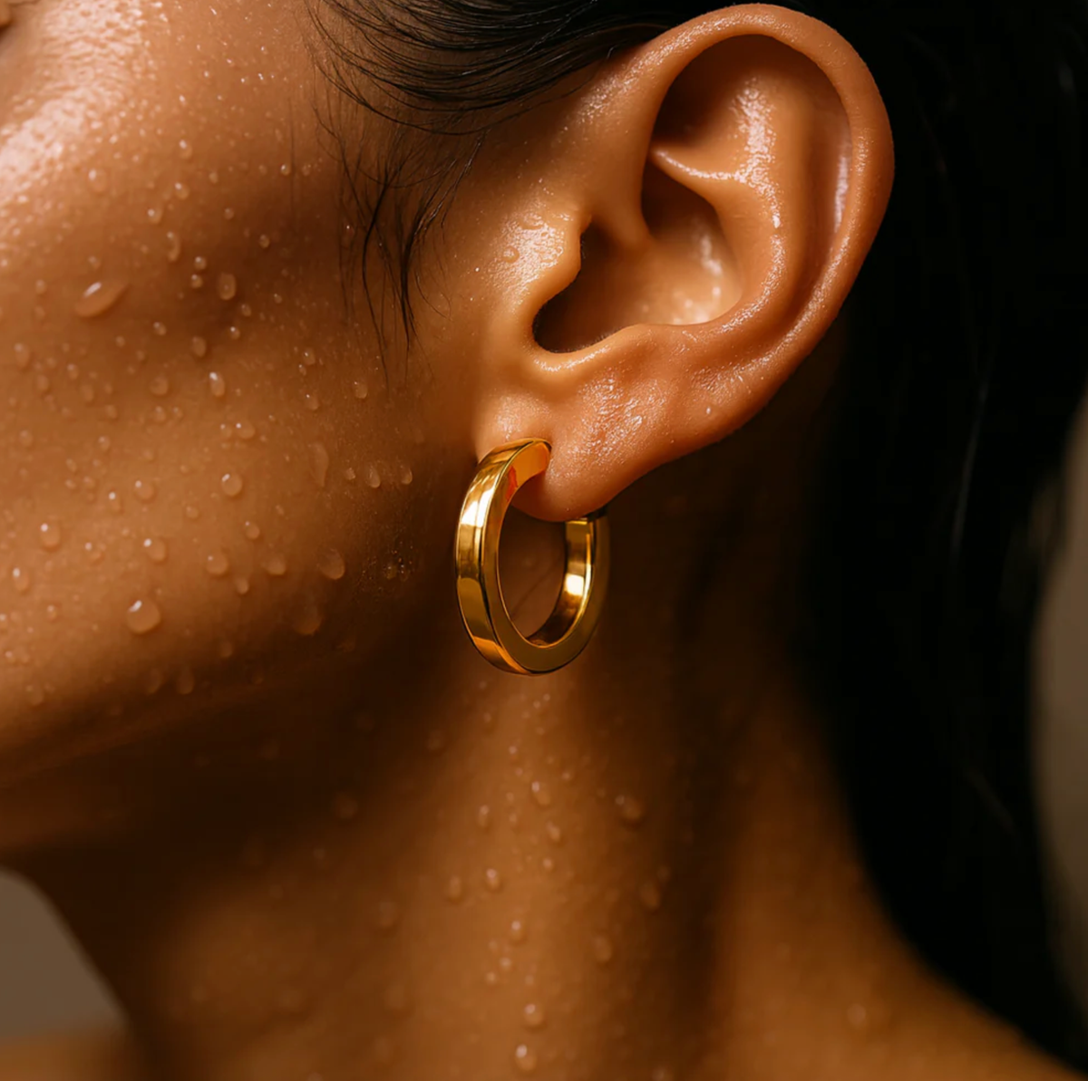 ELLIE VAIL Earrings Ivonne Medium Hoop Earring, Gold Soho-Boutique