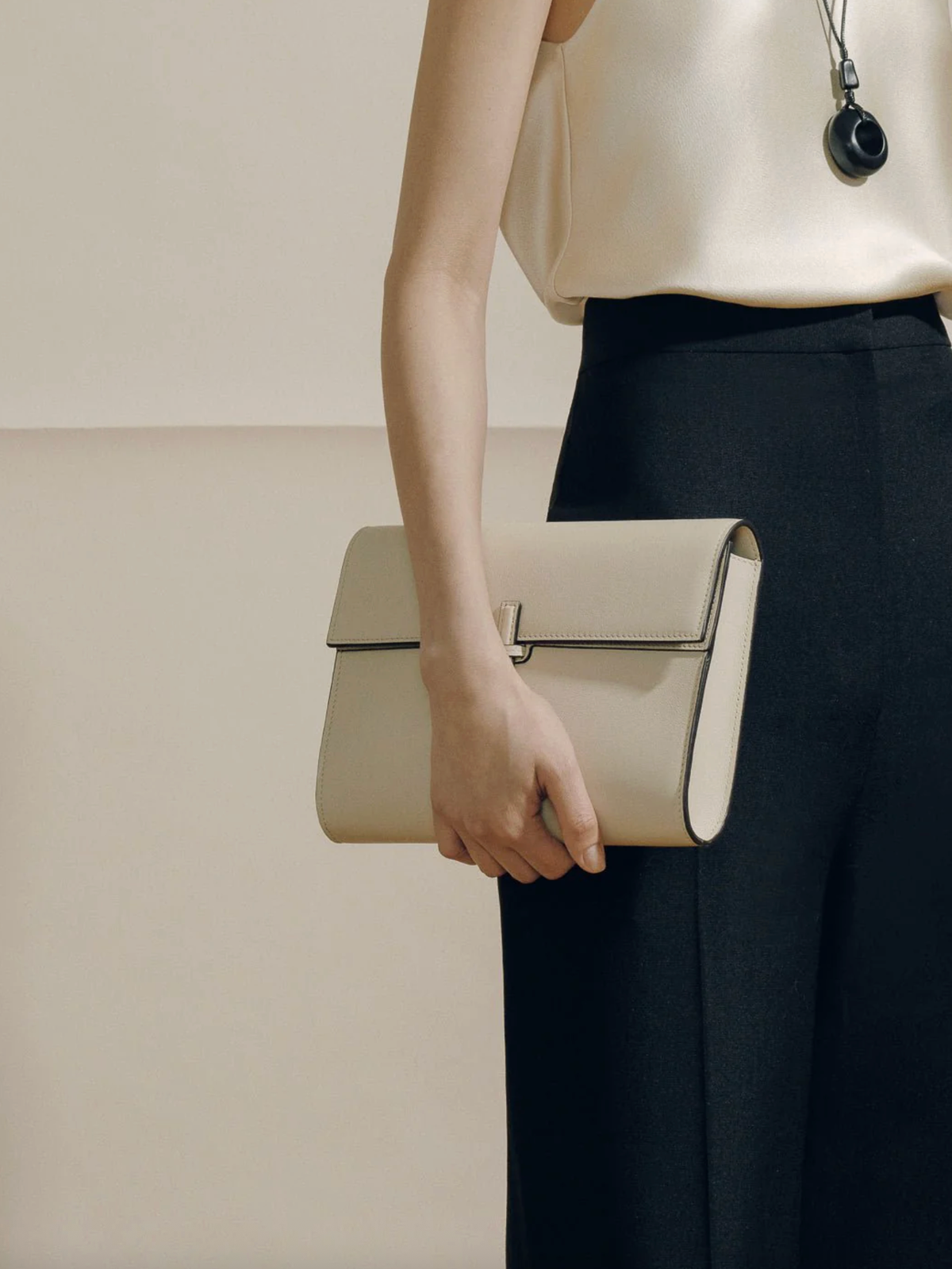 Hunting Season Bag The Large Soft Clutch in Nappa, Oyster Soho-Boutique