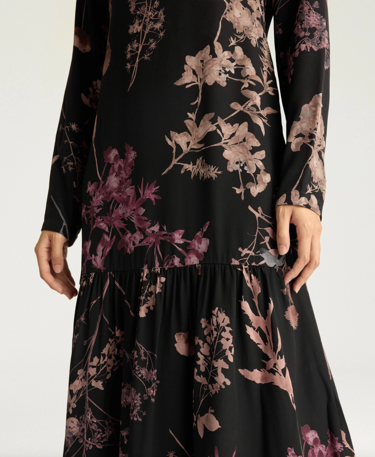 Momoni Dress Scarlett Dress, Nero Soho-Boutique
