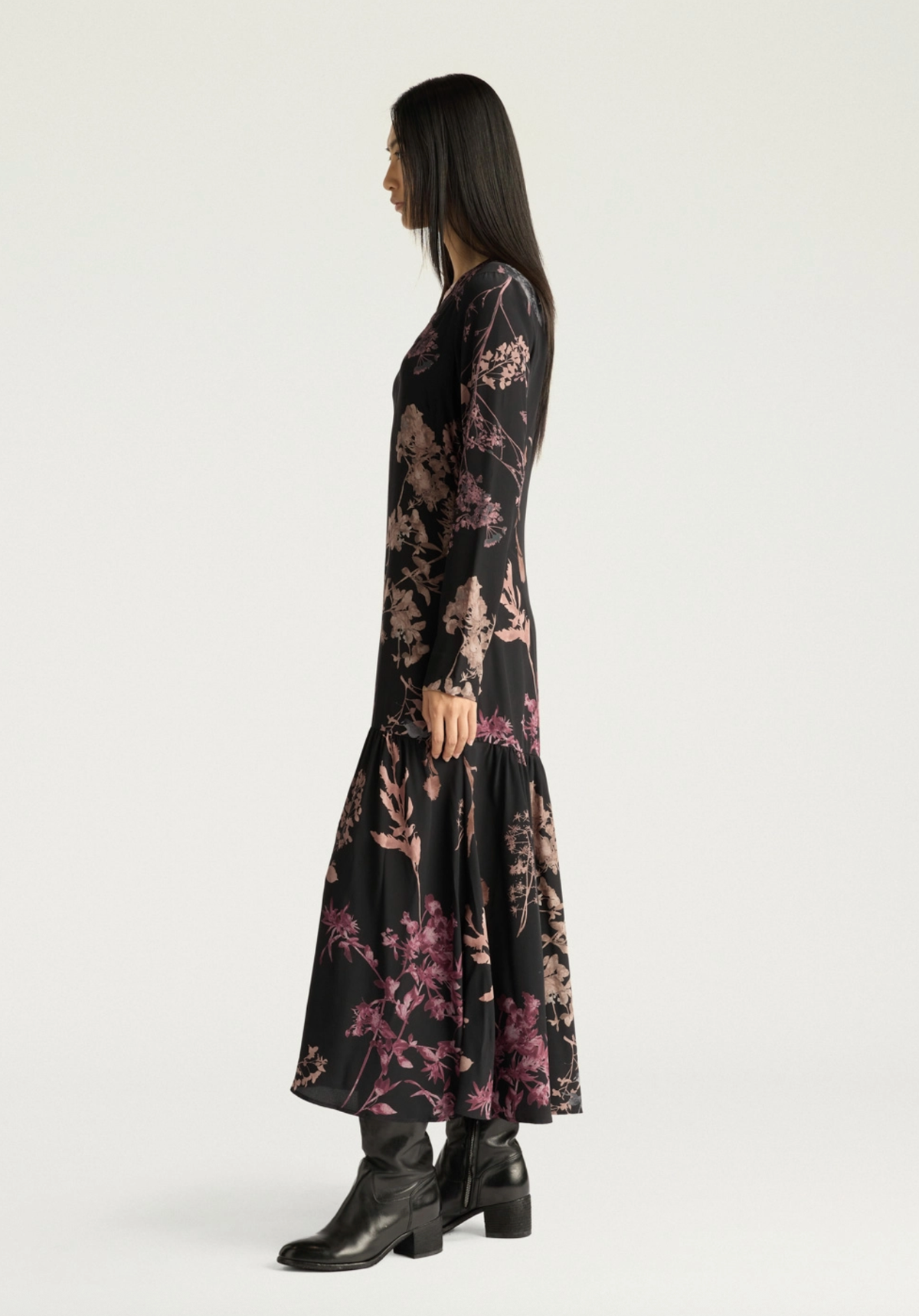 Momoni Dress Scarlett Dress, Nero Soho-Boutique