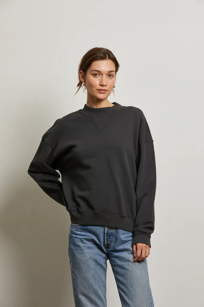 perfectwhitetee Sweatshirt Blake Oversized Crewneck Sweatshirt, Vintage Black Soho-Boutique