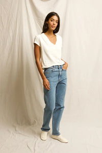 perfectwhitetee T-Shirt Alanis V-Neck, Bright Ivory Soho-Boutique