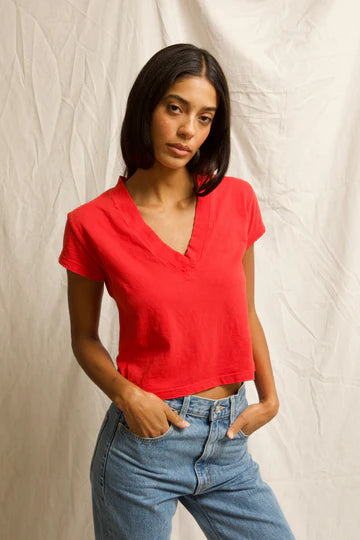 perfectwhitetee T-Shirt Alanis V-Neck, Poppy Red Soho-Boutique