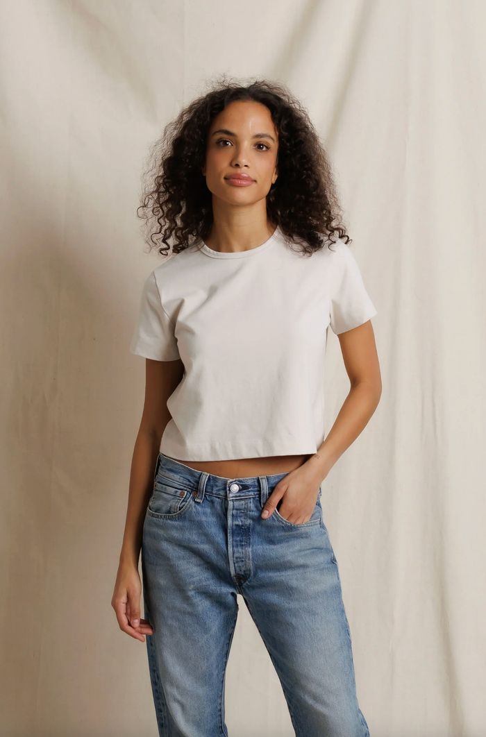 perfectwhitetee T-Shirt Sage 90s Jersey Cropped Crewneck Tee, Whitecap Grey Soho-Boutique