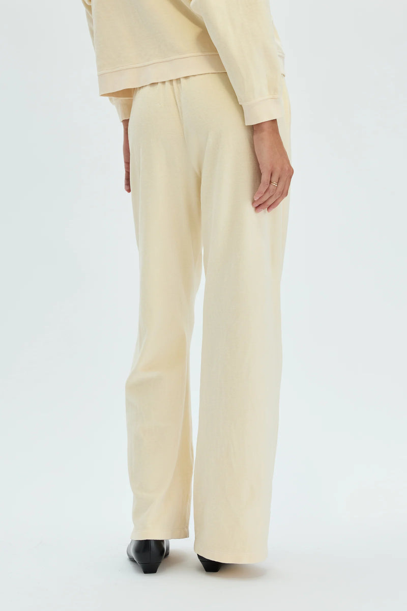 Raquel Allegra Pants Lux Tracker, Velour Sand Soho-Boutique