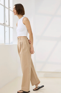 soldout.nyc Tank The Cropped Not So Basic Tank, White Soho-Boutique