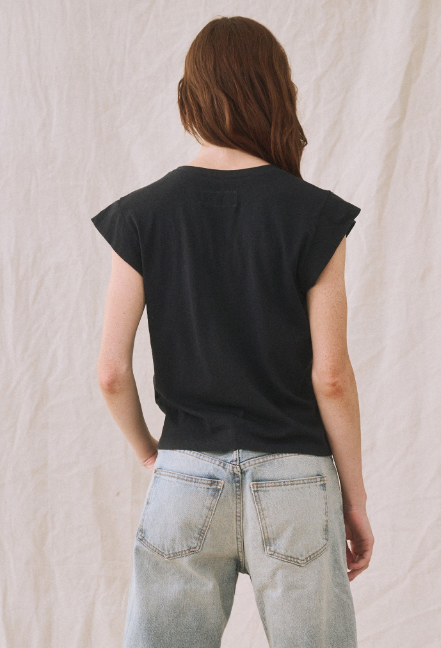 The Great T-Shirt The Peak Shoulder Tee, Washed Black Soho-Boutique