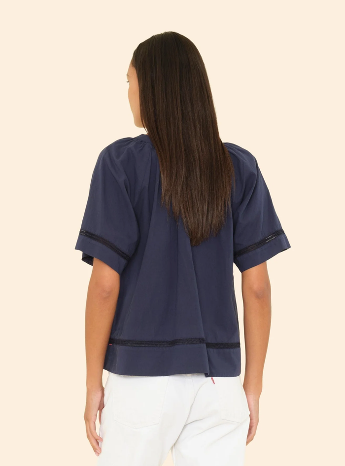 Xirena Shirt Sadie Top, Navy Soho-Boutique