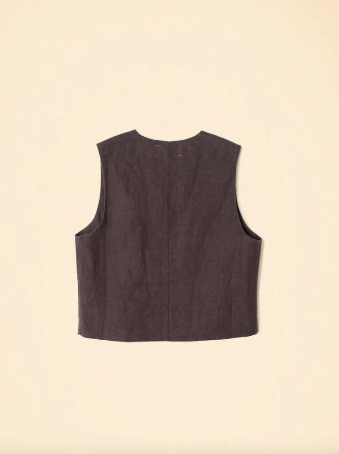 Xirena Top Vida Vest, Black Quartz Soho-Boutique